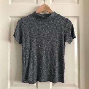 Knot Sisters Short-Sleeved Top XS